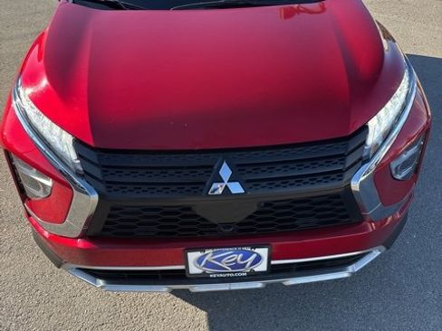 Used 2024 Mitsubishi Eclipse Cross SE image 9