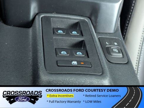 New 2025 Ford Bronco Outer Banks w/ Sasquatch Package AWD/4WD image 22