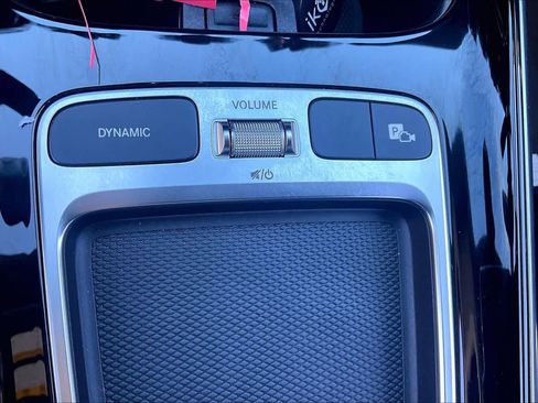 Used 2025 Mercedes-Benz GLA 250 image 33