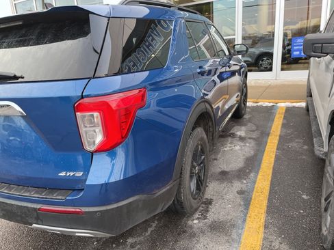 Used 2023 Ford Explorer XLT w/ Equipment Group 202A image 18