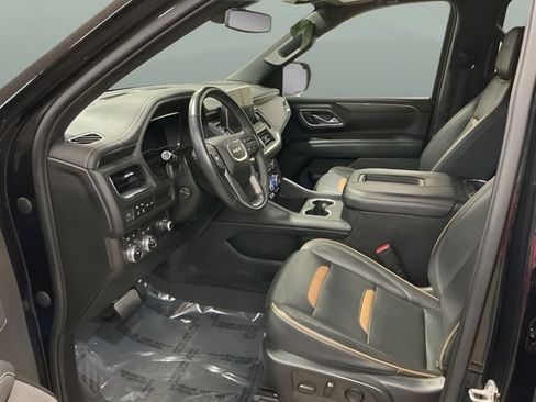 Used 2022 GMC Yukon AT4 AWD/4WD image 12