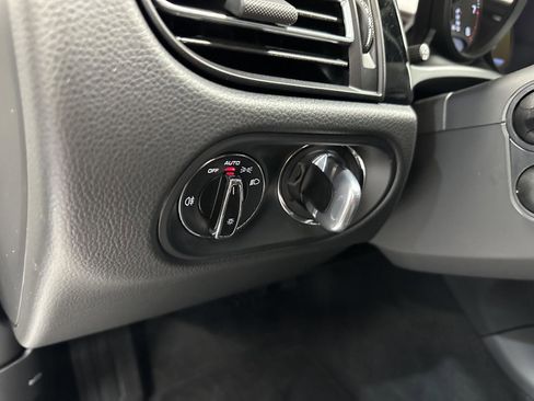 New 2026 Porsche Macan S image 20