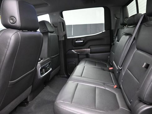 Used 2021 Chevrolet Silverado 1500 LTZ AWD/4WD image 12