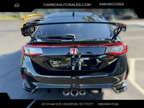 Used 2023 Honda Civic Type R image 4