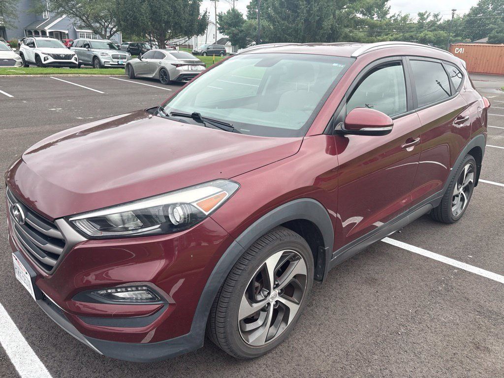 Used 2016 Hyundai Tucson Sport AWD/4WD image 2