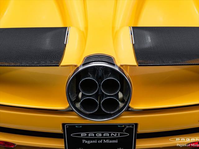 Used 2024 Pagani Utopia RWD image 30