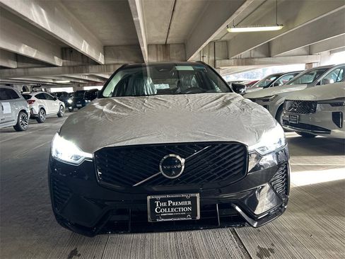 New 2026 Volvo XC60 B5 Plus w/ Protection Package Premier image 6
