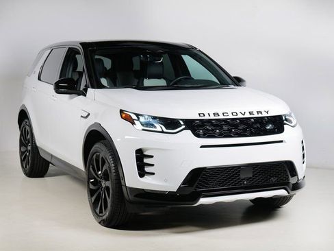 Used 2025 Land Rover Discovery Sport Dynamic SE image 10