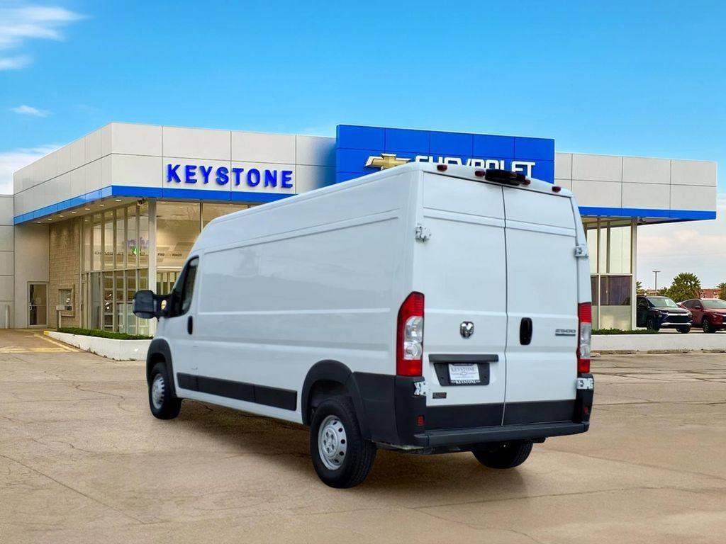 Used 2023 RAM ProMaster 2500 FWD image 5