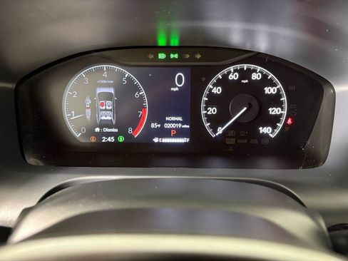 Used 2025 Honda HR-V LX image 30