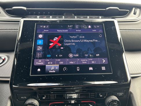 New 2025 Jeep Grand Cherokee Altitude image 29