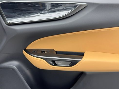 Used 2025 Lexus NX 250 FWD w/ Premium Package image 48