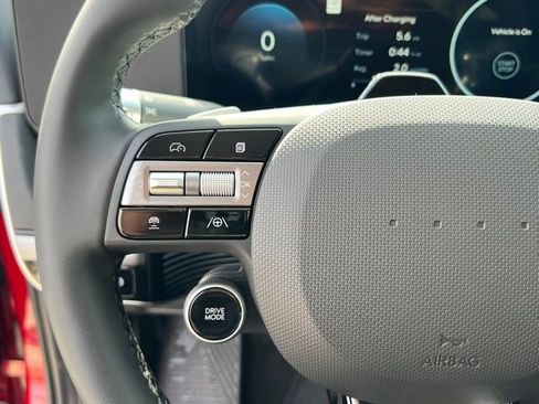 New 2026 Hyundai Ioniq 5 SEL image 24