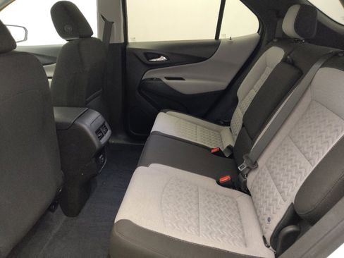 Used 2023 Chevrolet Equinox LT FWD image 18