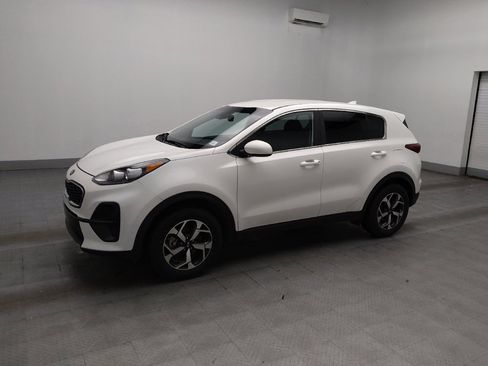 Used 2021 Kia Sportage LX FWD image 2