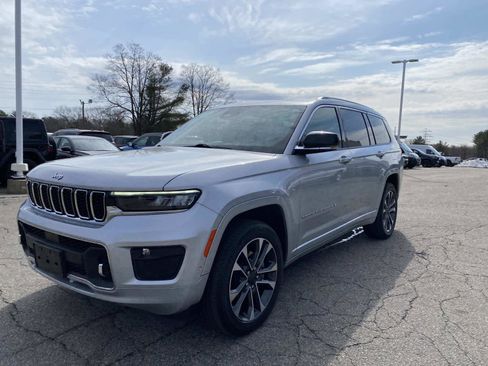 Used 2021 Jeep Grand Cherokee L Overland w/ Luxury Tech Group IV image 10