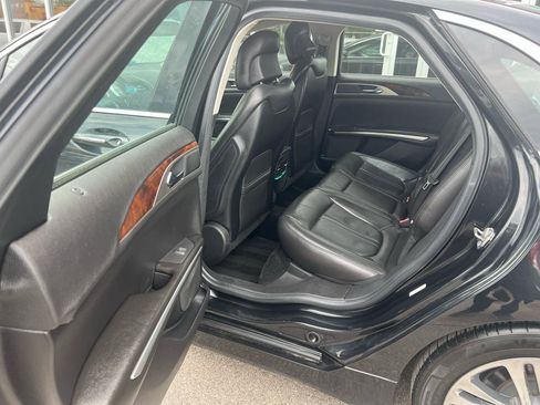 Used 2013 Lincoln MKZ FWD image 14