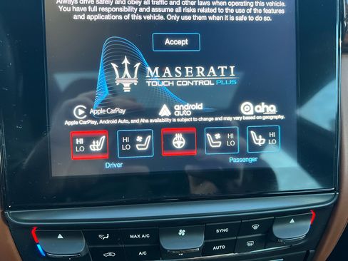 Used 2017 Maserati Quattroporte S GranLusso Q4 image 27