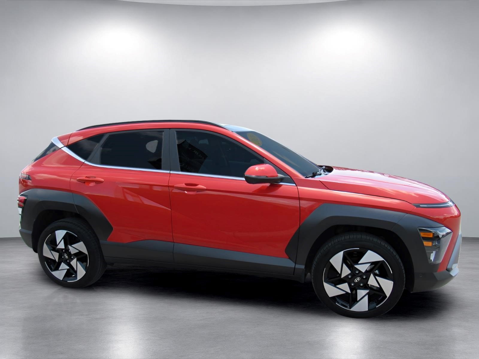 Used 2026 Hyundai Kona Limited AWD/4WD image 2