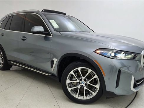 Used 2024 BMW X5 sDrive40i image 1
