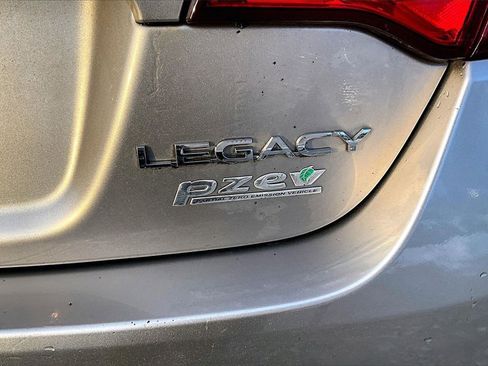 Used 2016 Subaru Legacy 2.5i image 8