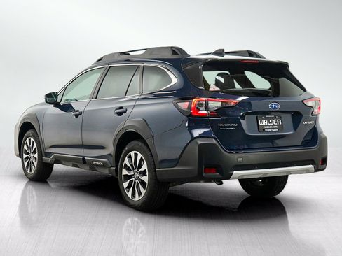 Used 2024 Subaru Outback Limited AWD/4WD image 3
