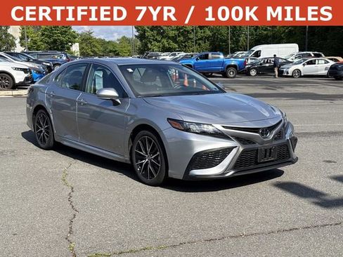 Used 2024 Toyota Camry SE w/ Cold Weather Package FWD image 1