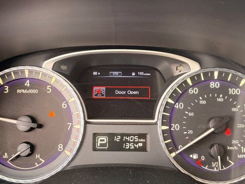Used 2018 INFINITI QX60 Luxe AWD/4WD image 32