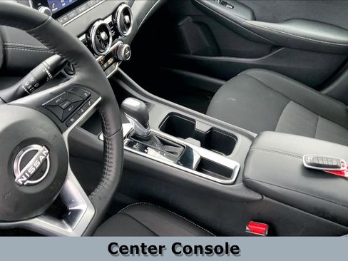 Used 2025 Nissan Sentra SV w/ All-Weather Package image 18