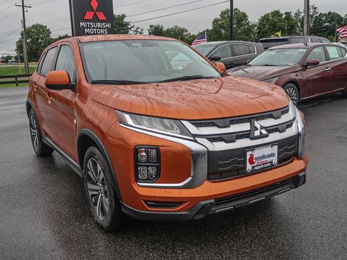 Used 2025 Mitsubishi Outlander Sport ES AWD/4WD image 6