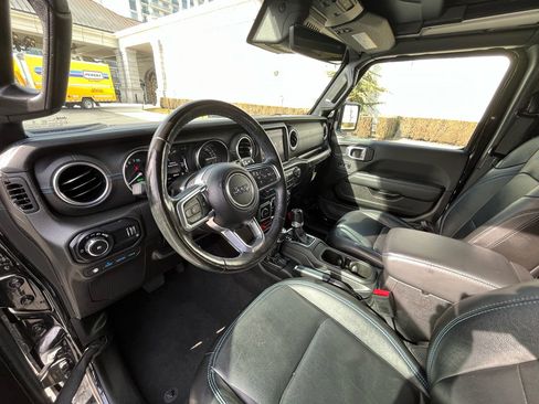 Used 2023 Jeep Wrangler Unlimited Rubicon 4xe w/ Steel Bumper Group AWD/4WD image 16