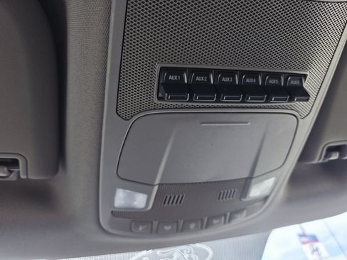 Used 2017 Ford F250 XL w/ STX Appearance Package AWD/4WD image 28