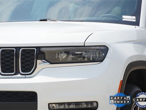 Certified 2024 Jeep Grand Cherokee L Limited w/ Luxury Tech Group II image 4