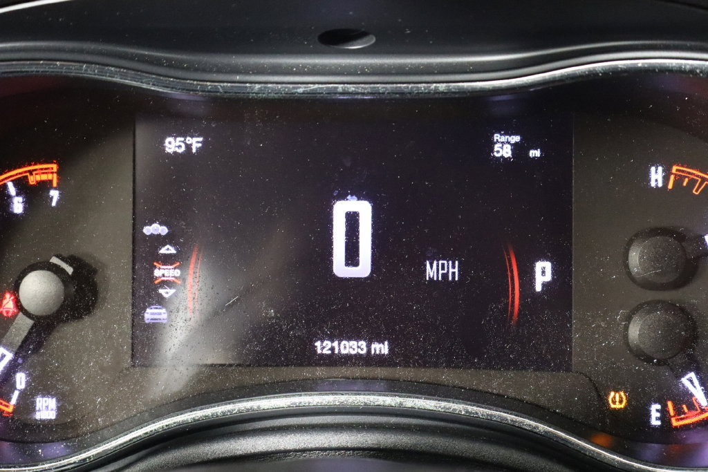 Used 2017 Dodge Durango AWD w/ Trailer Tow Group IV image 11