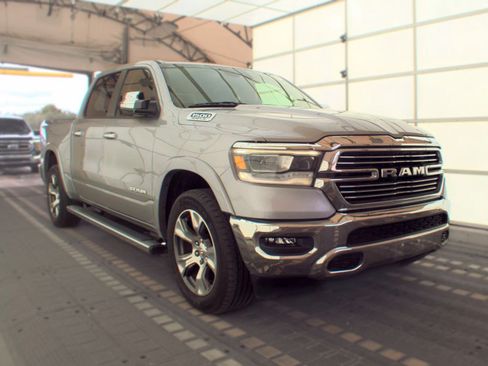 Used 2022 RAM 1500 Laramie AWD/4WD image 5