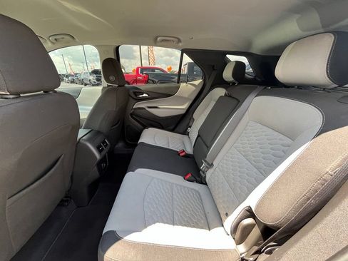 Used 2021 Chevrolet Equinox LT AWD/4WD image 30
