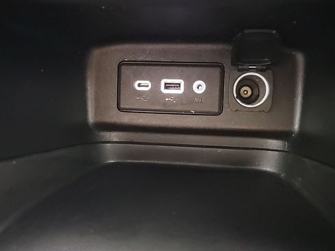 Used 2020 Chevrolet Equinox LT image 26