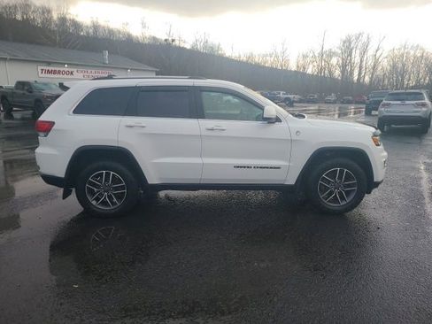 Used 2020 Jeep Grand Cherokee Laredo w/ Quick Order Package 2BN North image 6