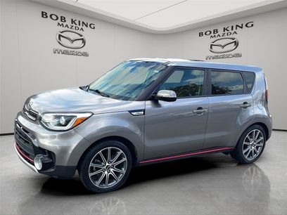 Used 2018 Kia Soul ! w/ Tech Package