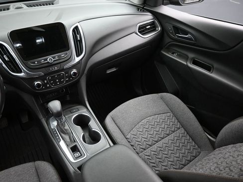 Used 2022 Chevrolet Equinox LT image 14