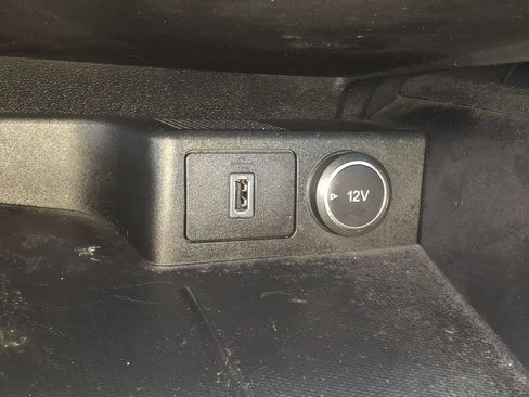 Used 2020 Ford Escape Titanium AWD/4WD image 13