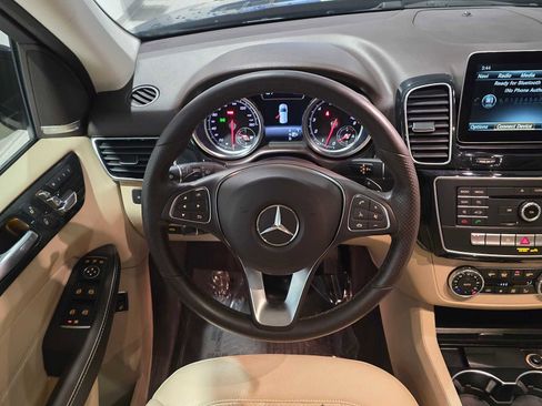 Used 2018 Mercedes-Benz GLE 350 4MATIC image 25