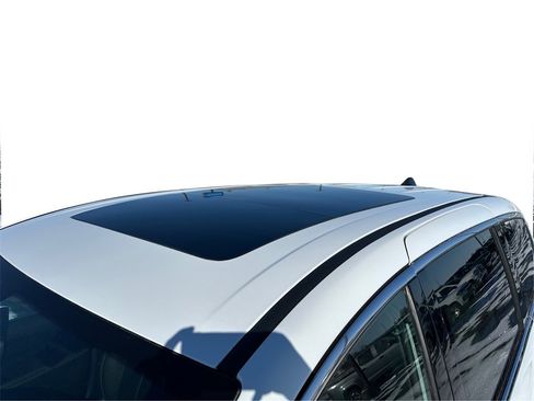 New 2025 Chrysler Pacifica Select image 12