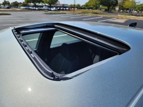 Used 2024 Honda Accord Sport image 4