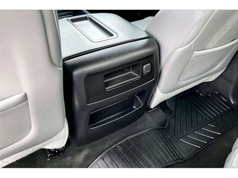 Used 2014 Chevrolet Silverado 1500 LTZ Z71 w/ LTZ Plus Package AWD/4WD image 11