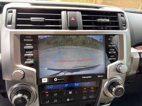 Used 2021 Toyota 4Runner Limited AWD/4WD image 29