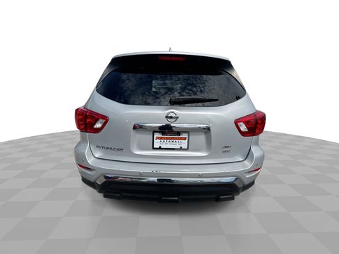 Used 2020 Nissan Pathfinder SV image 7