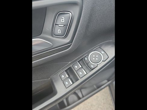 New 2025 Ford Escape SE image 35