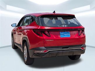 Used 2022 Hyundai Tucson SE FWD video 3