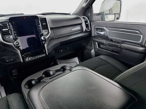 Used 2025 RAM 2500 Big Horn AWD/4WD image 23